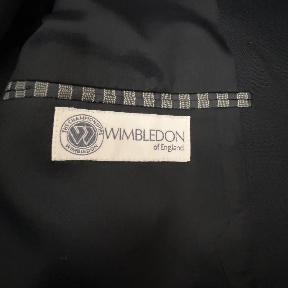 Wimbledon Blazer Sport Coat Size Black Gold‎ Logo Buttons